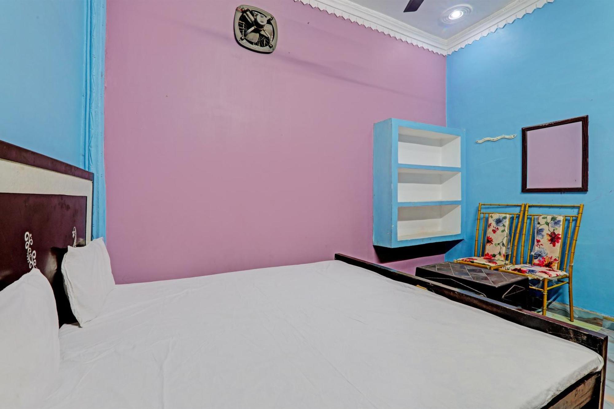 Hotel O Home Om Marriage Hall Ayodhya Exterior foto