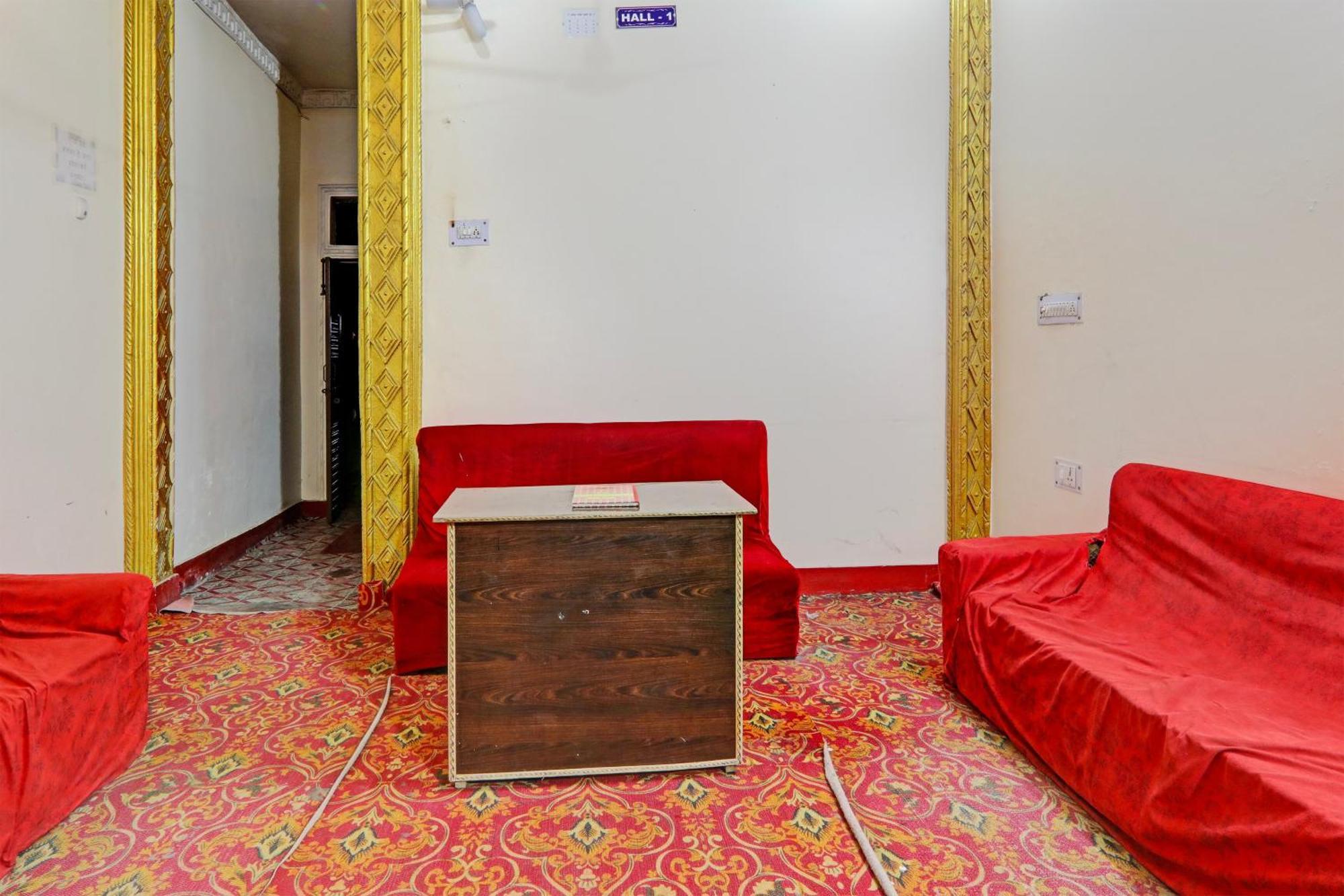 Hotel O Home Om Marriage Hall Ayodhya Exterior foto